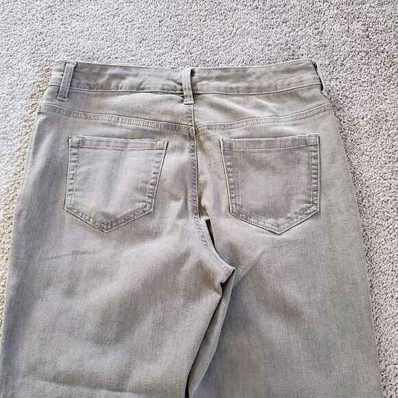 Gloria Vanderbilt Jeans Womens 10 Gray Straight Slim Denim Amanda 2.0 Short - Picture 3 of 15